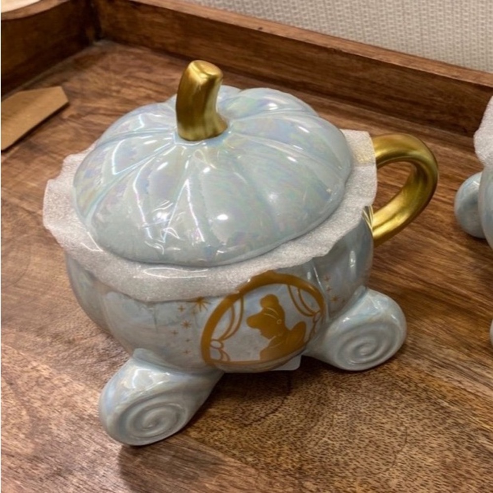 Disney Princess Blue Iridiscent carriage pumpkin mug with gold cinderella - NEW